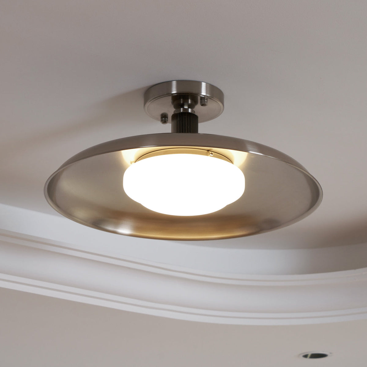 Brede ronde plafondlamp.flush