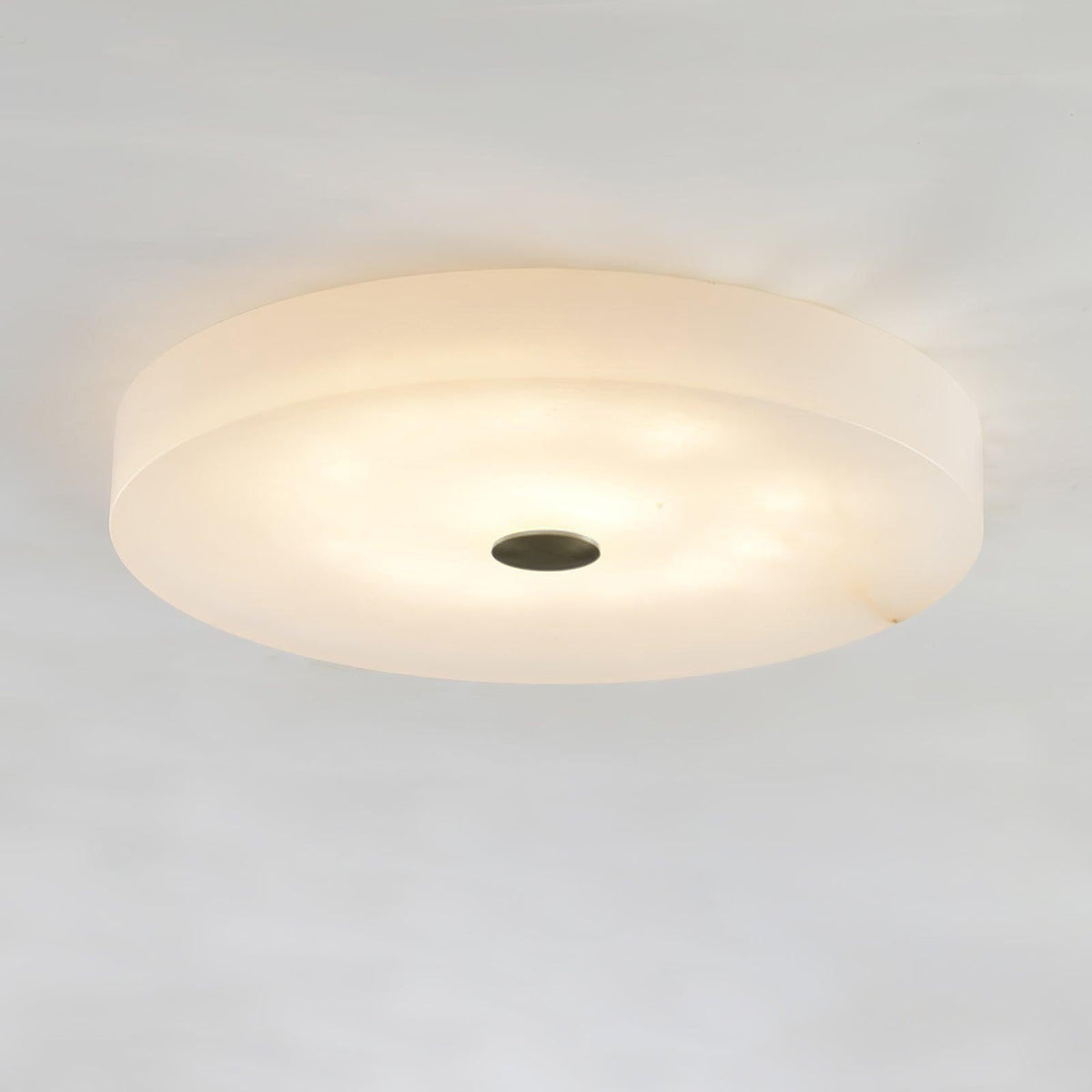 Plafondlamp met albasten trommelkap