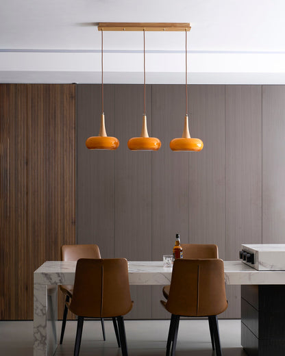 Hanglamp van hout en kiezelglas