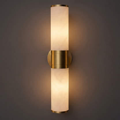 Sculpturale wandlamp van albast