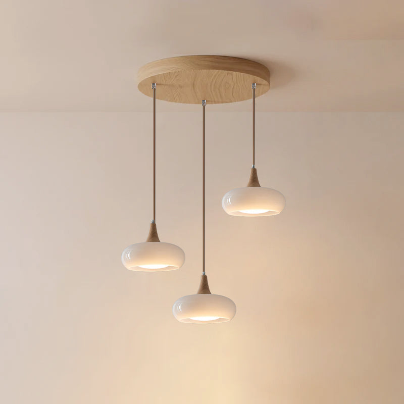 Hanglamp van hout en kiezelglas