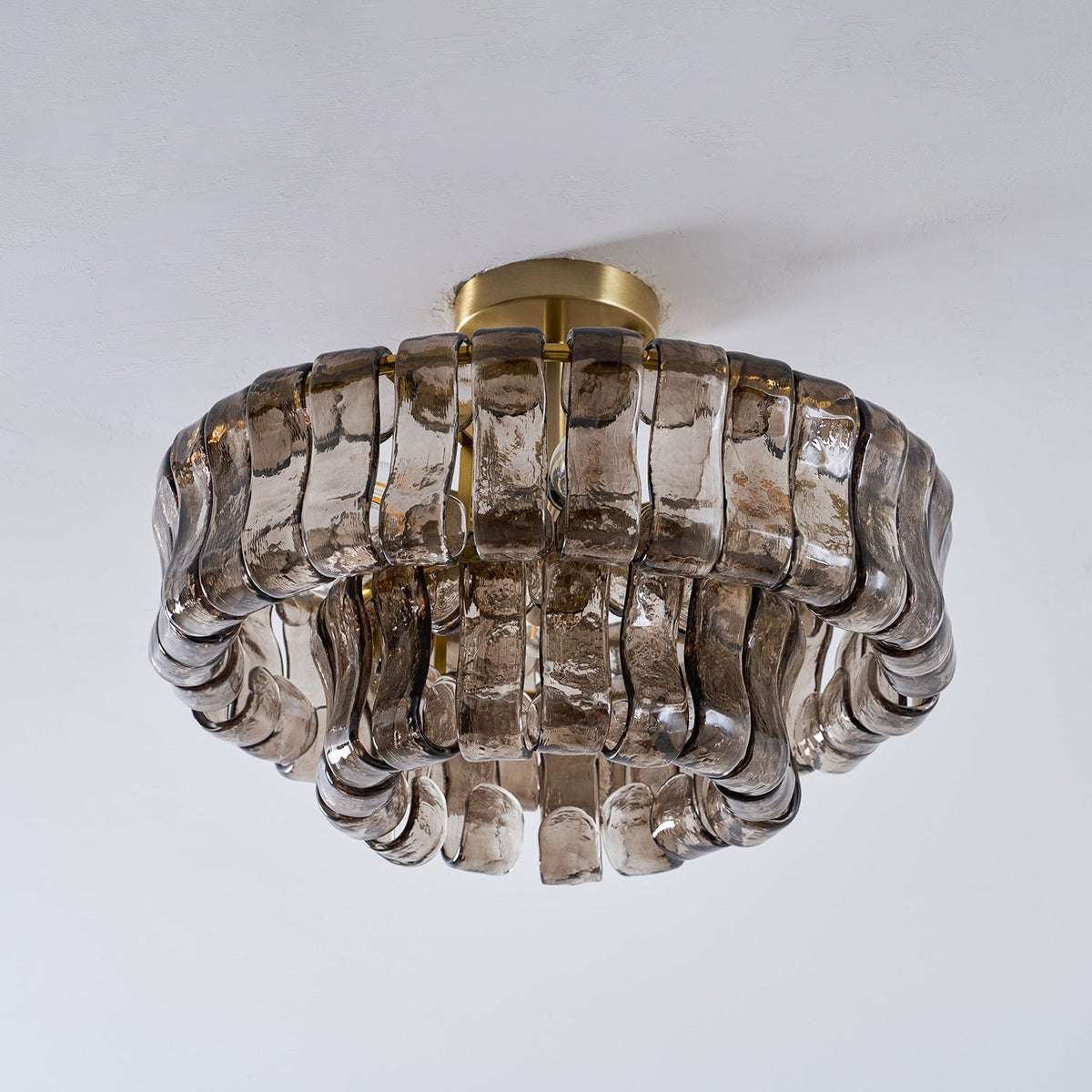 Gelaagde plafondlamp van ijsglas