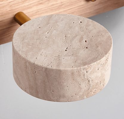 Travertijn wandlamp voor badkamermeubel met houtaccenten
