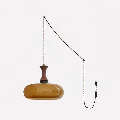 Amberkleurige glazen hanglamp met stekker