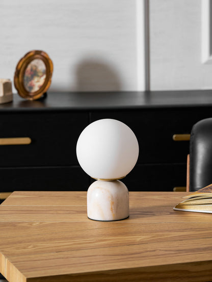 Ulvane minimalistische marmeren tafellamp