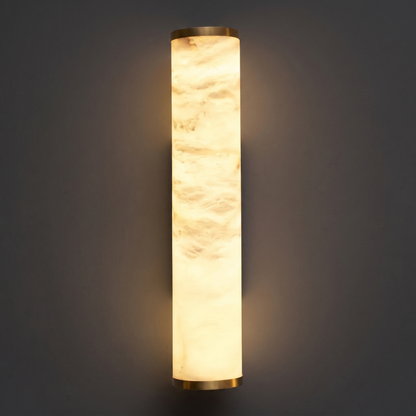 Sculpturale wandlamp van albast