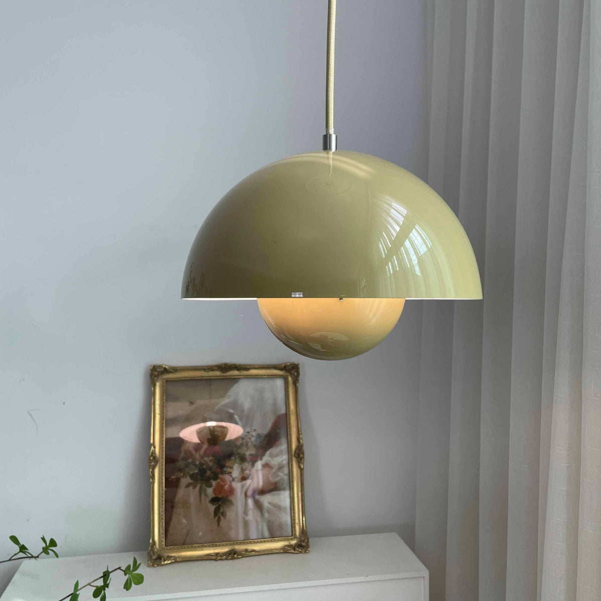 Metalen hanglamp met twee koepels