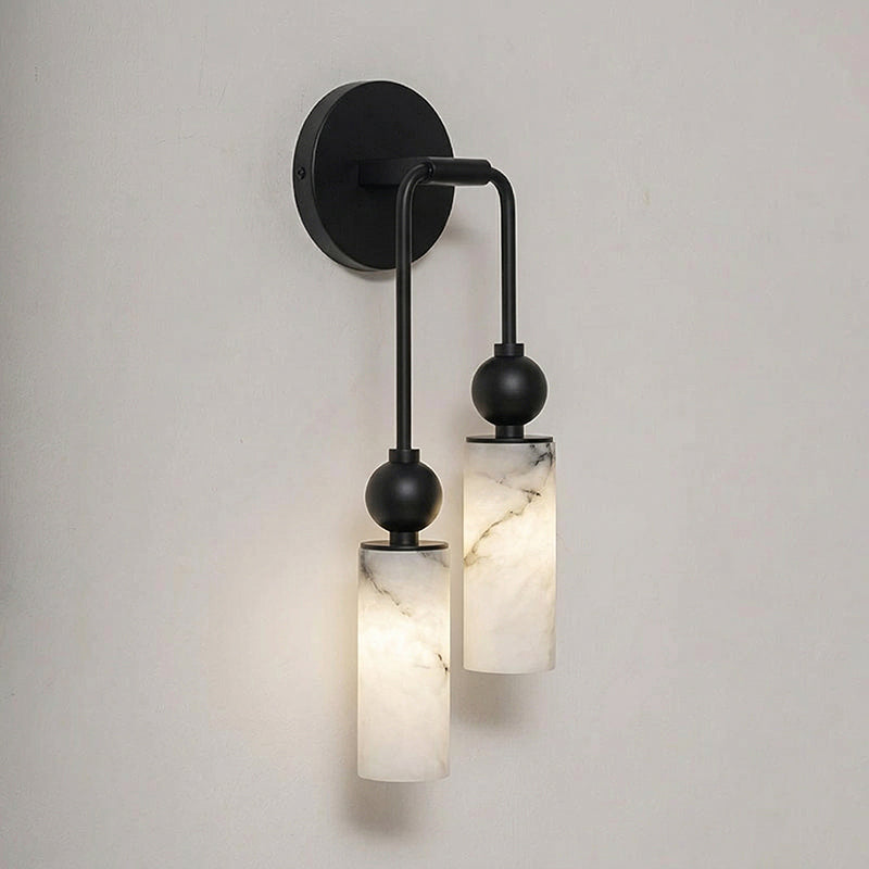 Wandlamp met albasten zuil