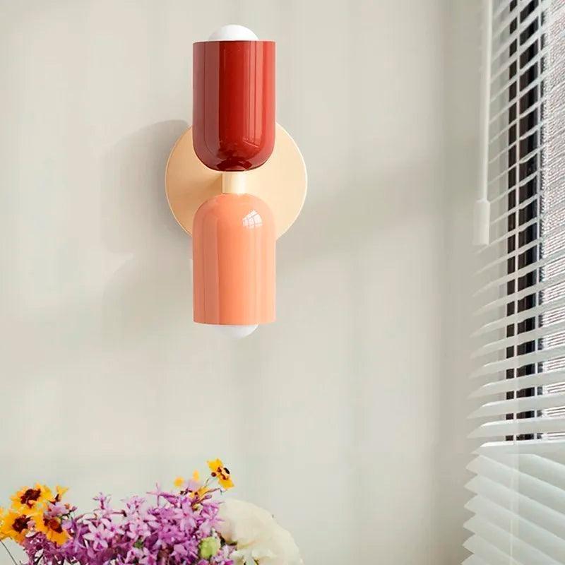 Wandlamp met Twee Koppen – Stijlvolle dubbelkoppige lamp voor in huis