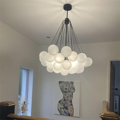 Glazen bellencluster-kroonluchter