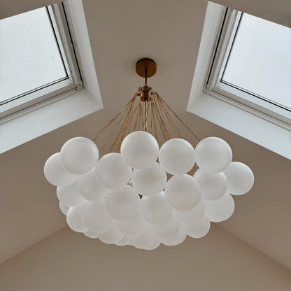 Glazen bellencluster-kroonluchter