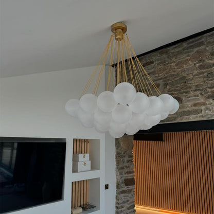 Glazen bellencluster-kroonluchter