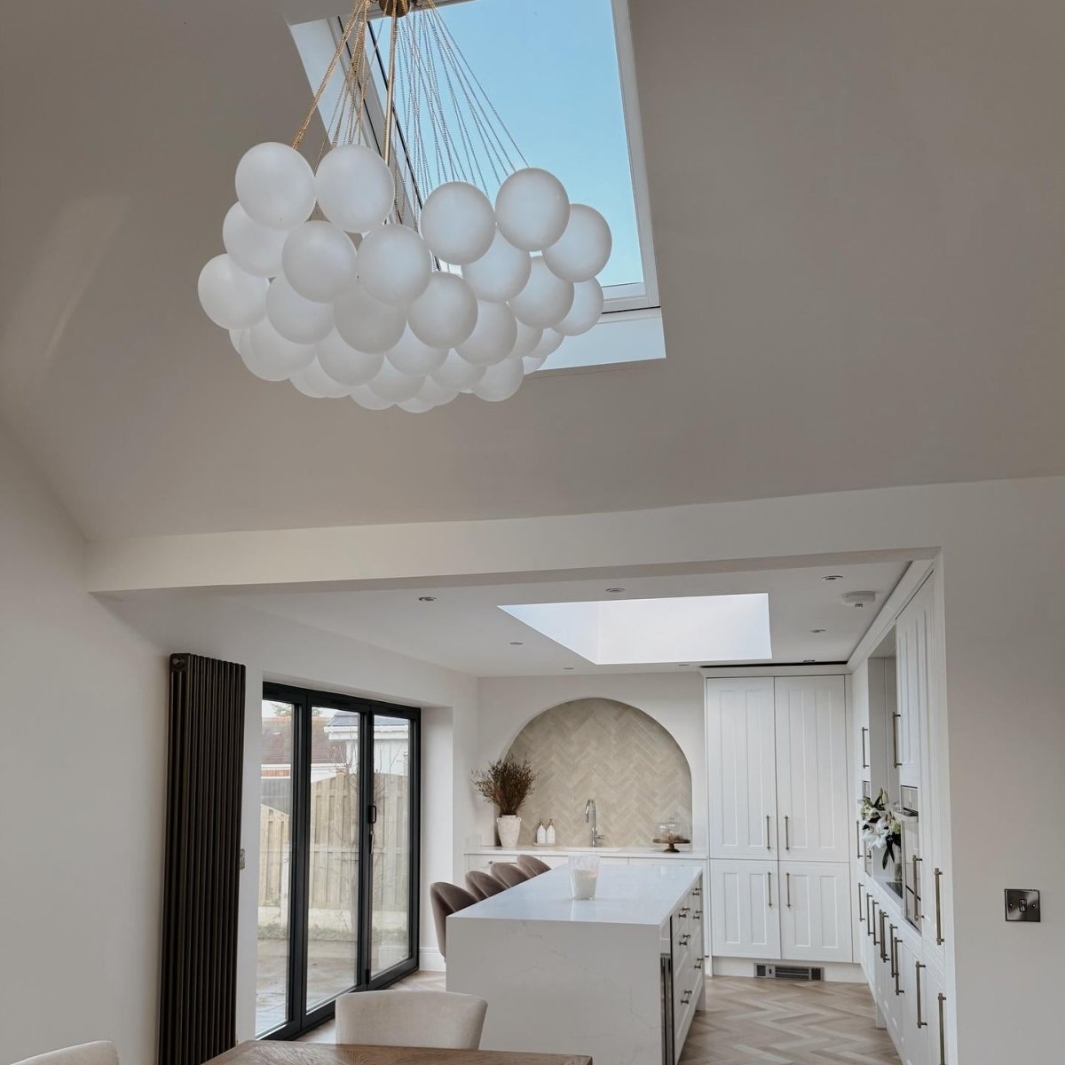 Glazen bellencluster-kroonluchter